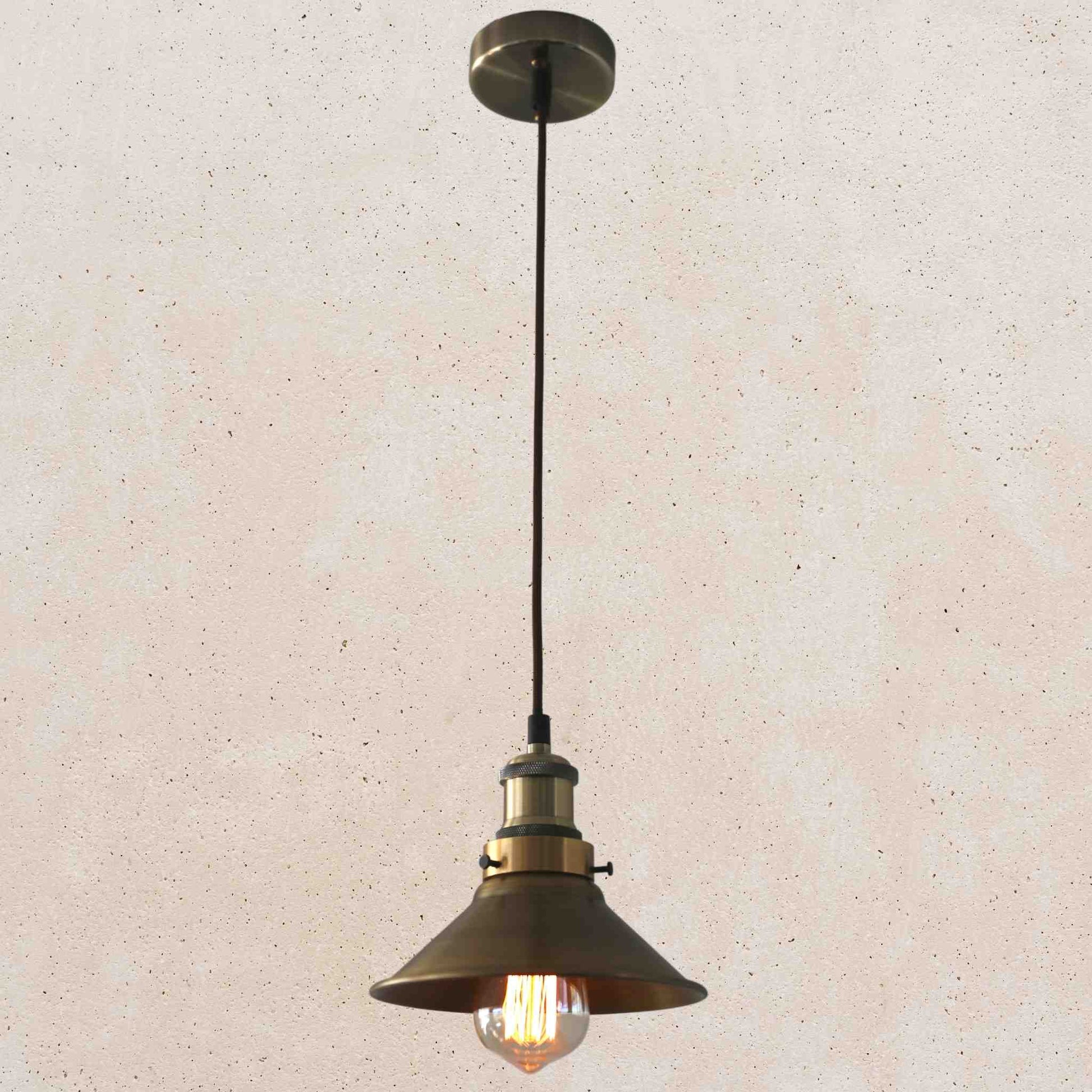 Conical Pendant Light | Elvivo